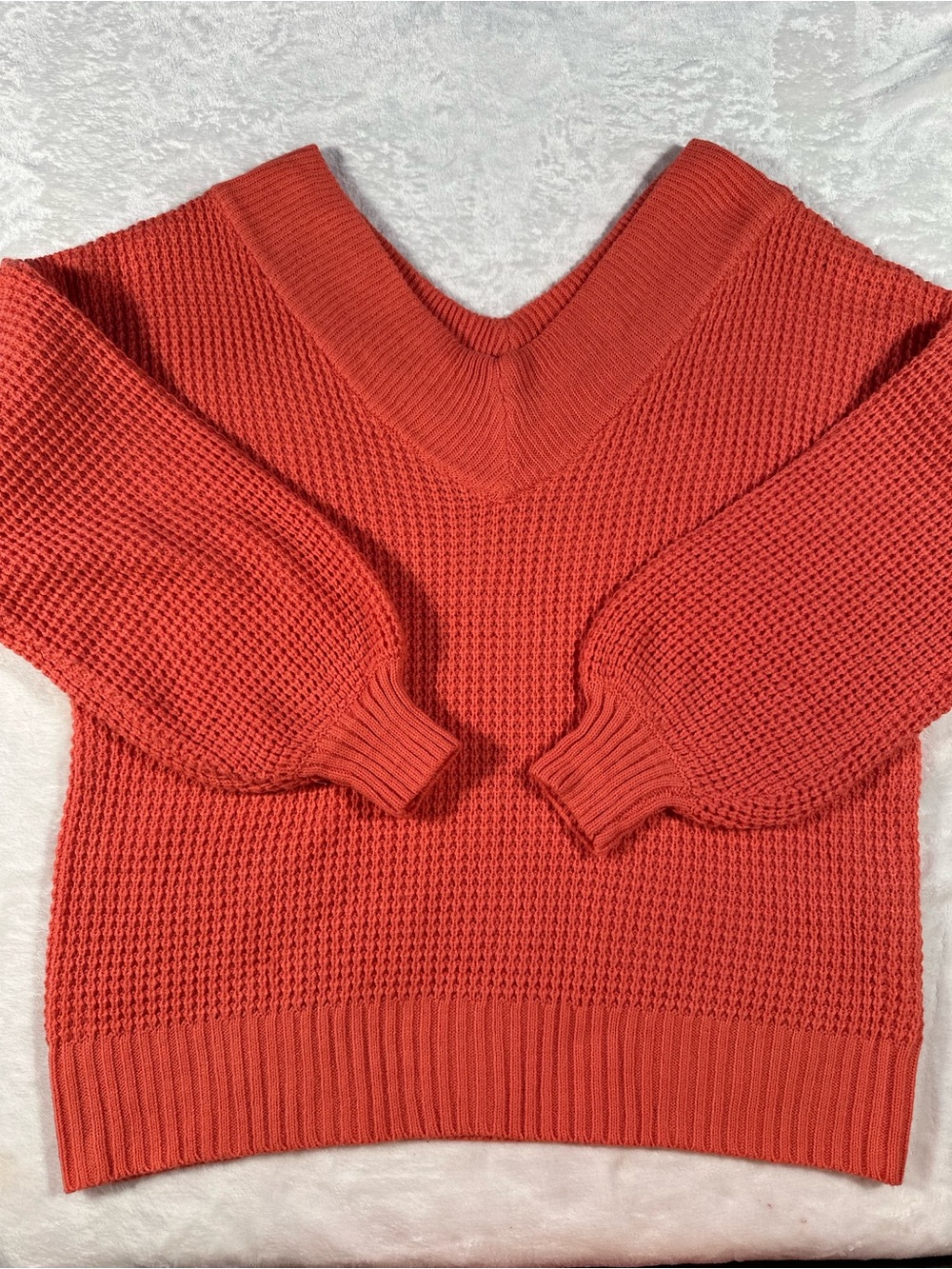 Zenana Outfitters Coral V‑Neck Sweater
